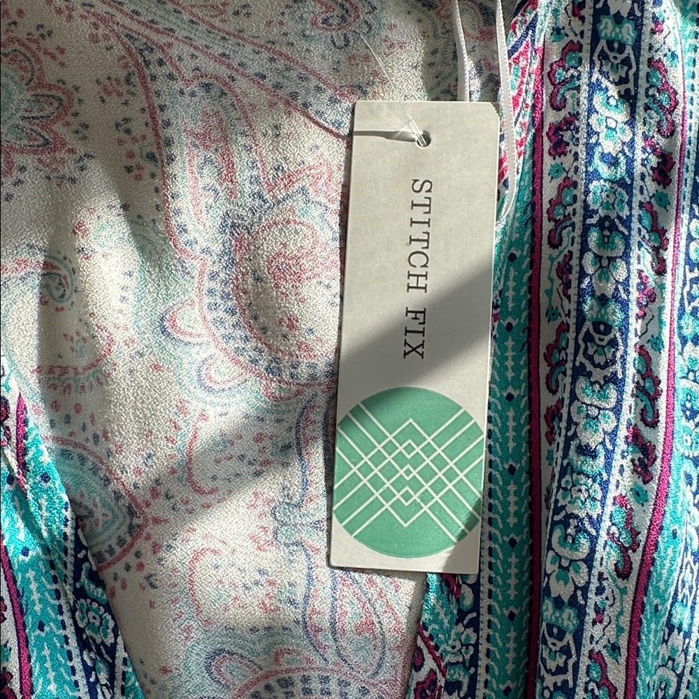 NWT RENEE C Kailano V- Neck Tunic in a Teal Green and White Paisley Size Small. - Picture 11 of 13